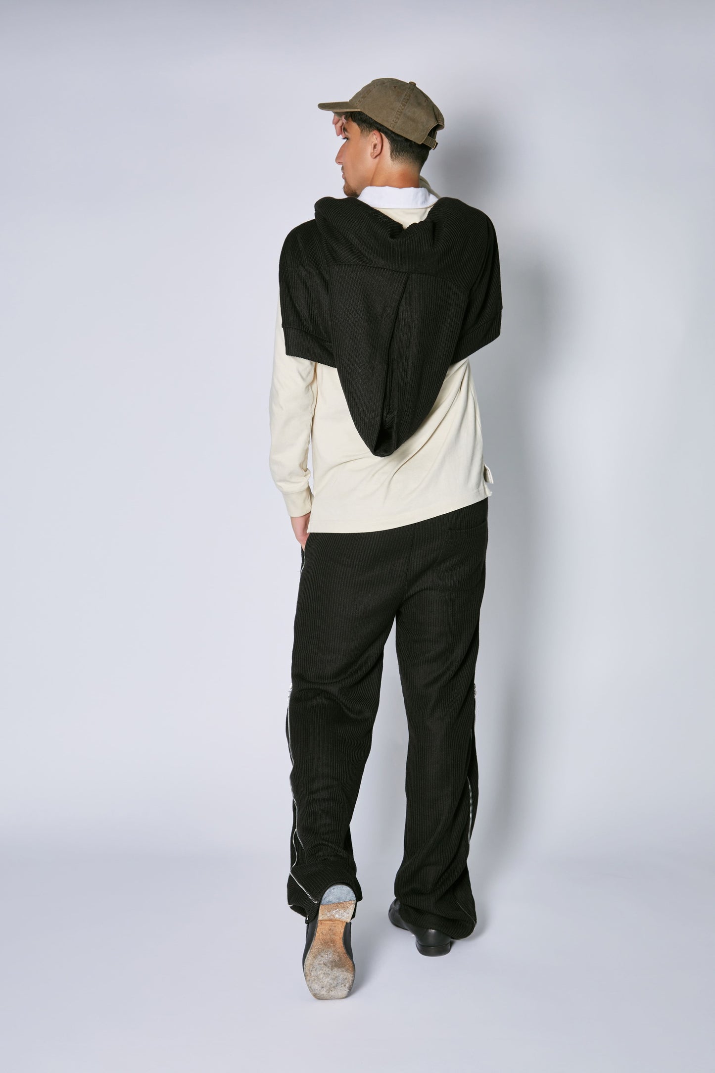 Knitted track pants phantom